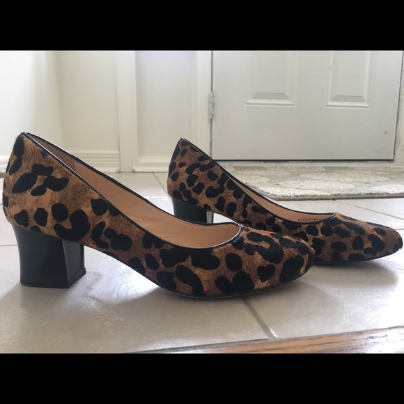 Shoes - Picture 2 of 8